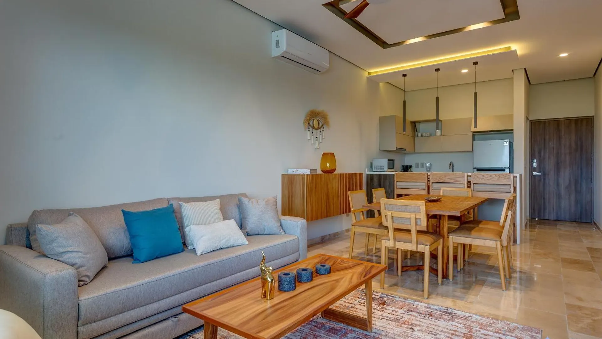 Ocean Views Luxury Community Private Rooftop Pool Tulum Holiday home